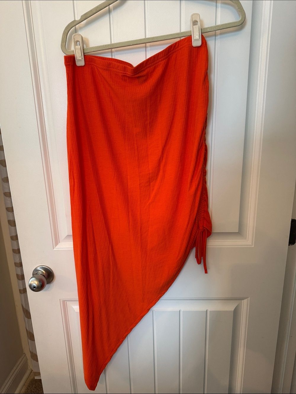 SHEIN Orange Asymmetrical Wrap Skirt - Picture 2 of 4